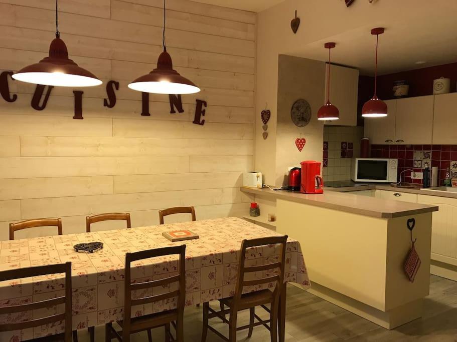 Centre Cauterets, Appartement 72M2 Pr 7 Personnes מראה חיצוני תמונה